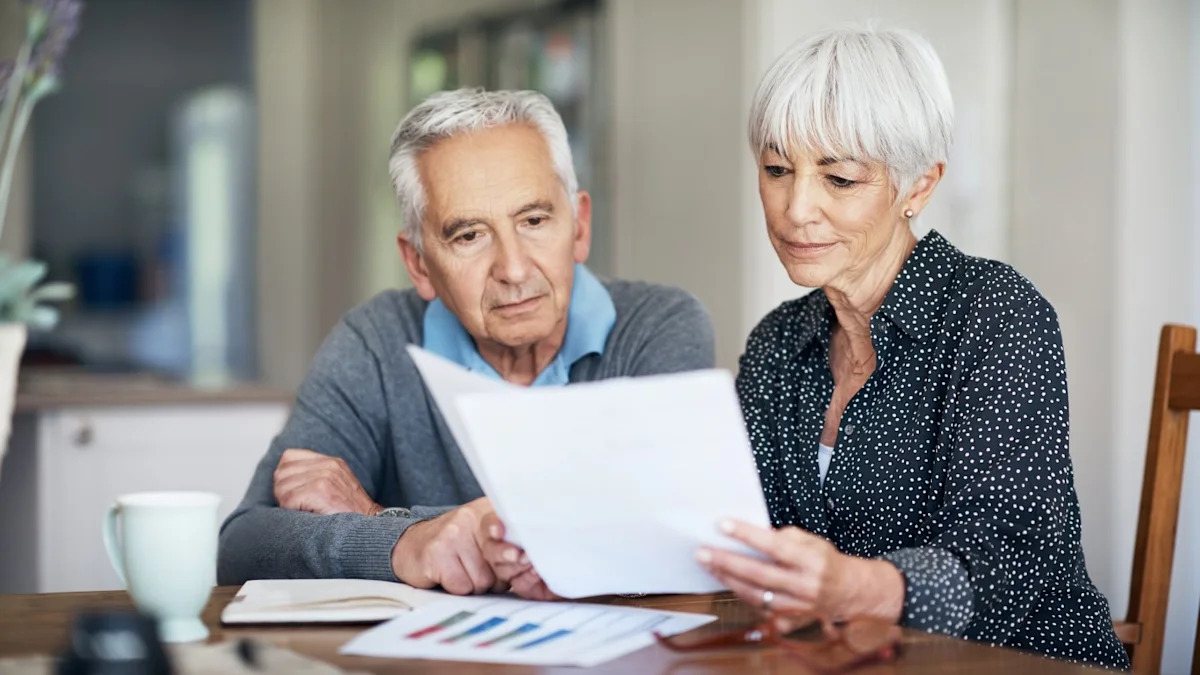 Comparing $675,000 Annuity vs. Dividend Portfolio Income