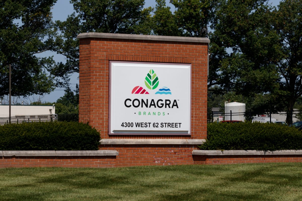 Conagra Brands Halves Dividend to Accelerate Debt Reduction and Reinvestment