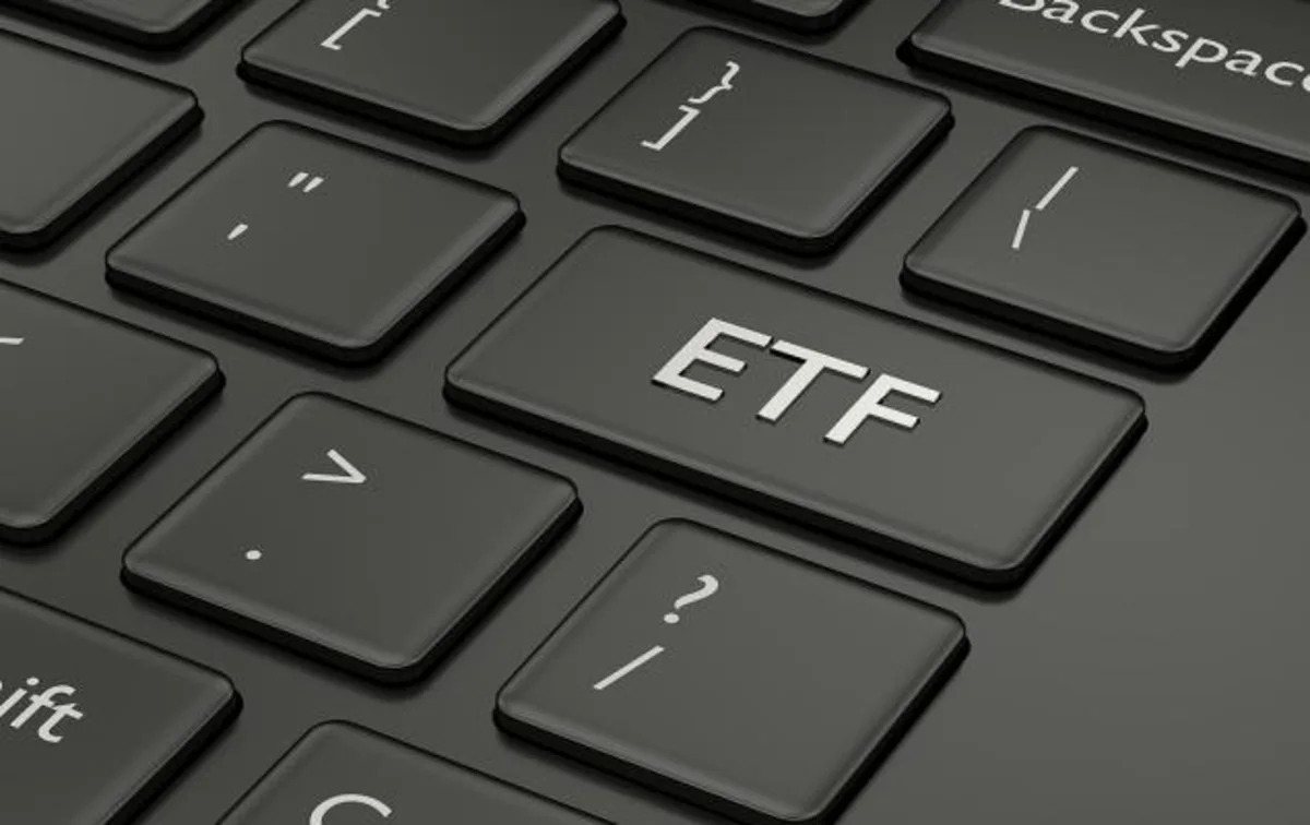 Schwab U.S. Dividend Equity ETF (SCHD) Reaches New 52-Week High