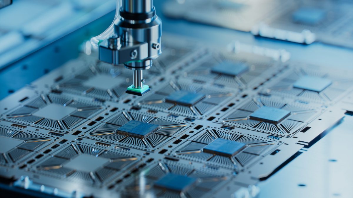 YieldMax launches semiconductor covered call ETF CHPY in Europe